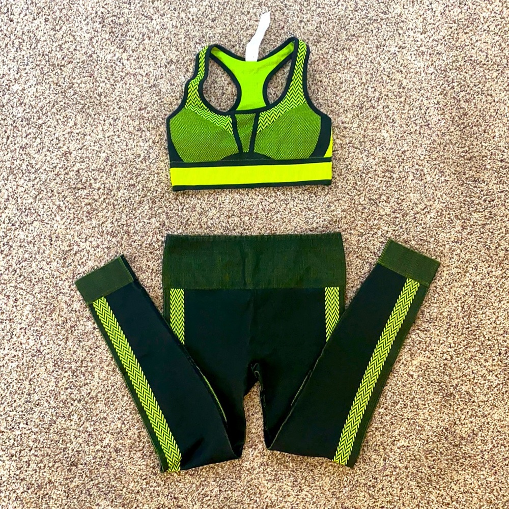 Fabletics leggings + sports bra